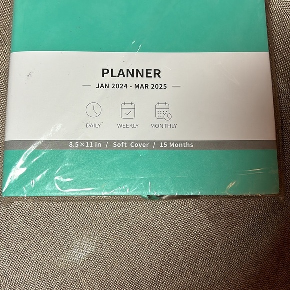 2024 - 2025 Planner- Calendar Planner 2024-2025 Leather Soft Cover (NIP) - Picture 3 of 4